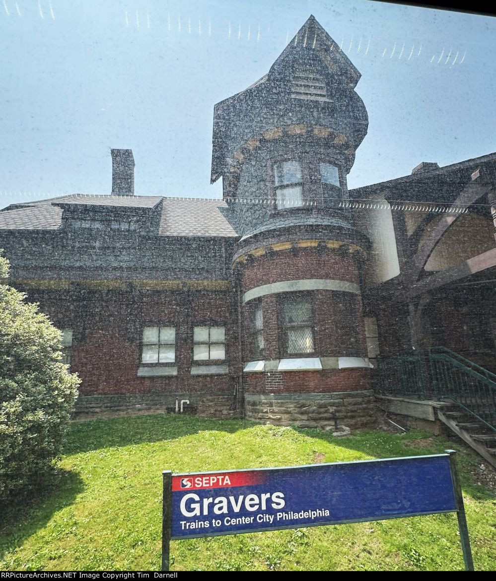 SEPTA's Gravers station